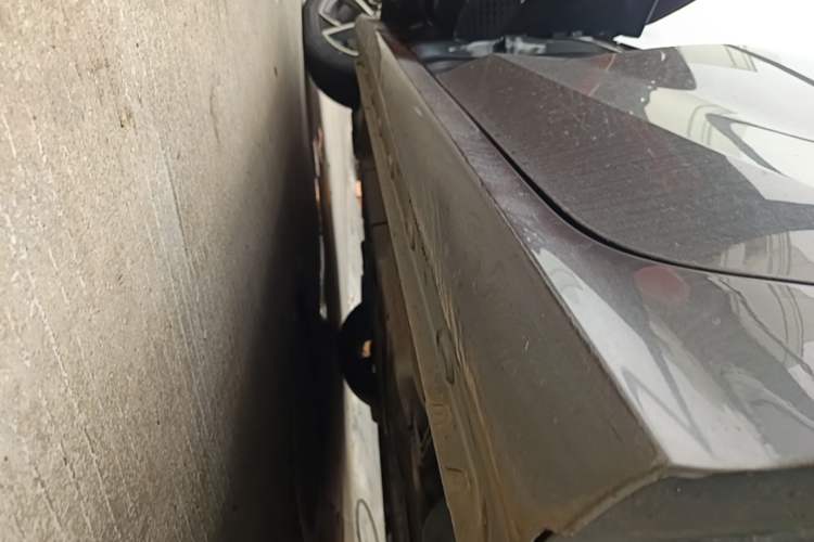 Used MG 5 2021 300TGI DCT Luxury Flagship Edition Left Side Sill