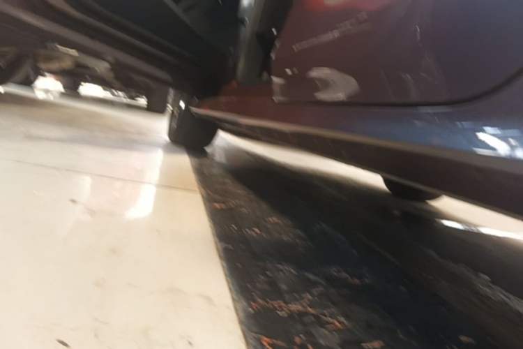 Used MG 5 2021 300TGI DCT Luxury Flagship Edition Left Side Sill