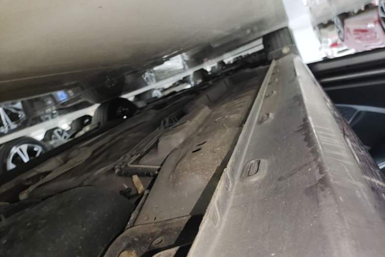 Used MG 5 2021 180 DVVT CVT Youth Luxury Edition Left Side Sill