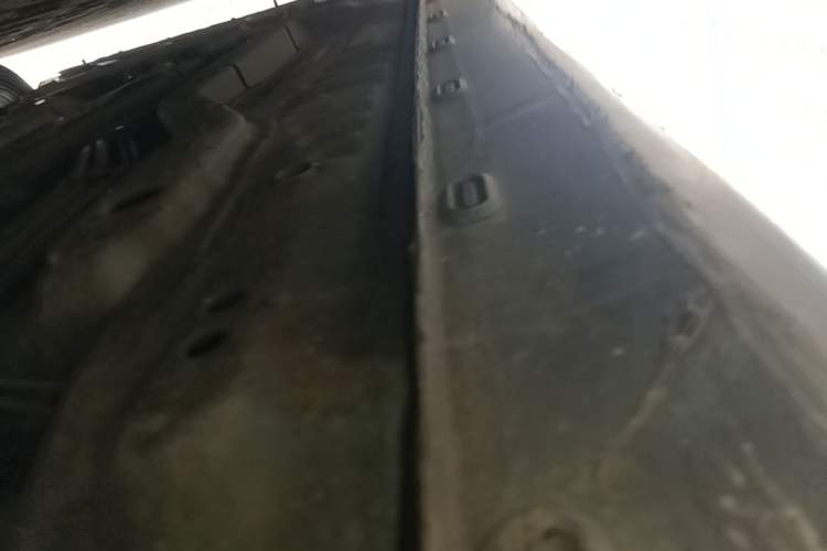 Used MG 5 2021 180 DVVT CVT Youth Luxury Edition Left Side Sill