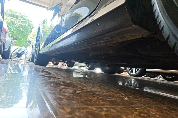 Used MG 5 2021 300TGI DCT Elegant Luxury Edition Left Side Sill