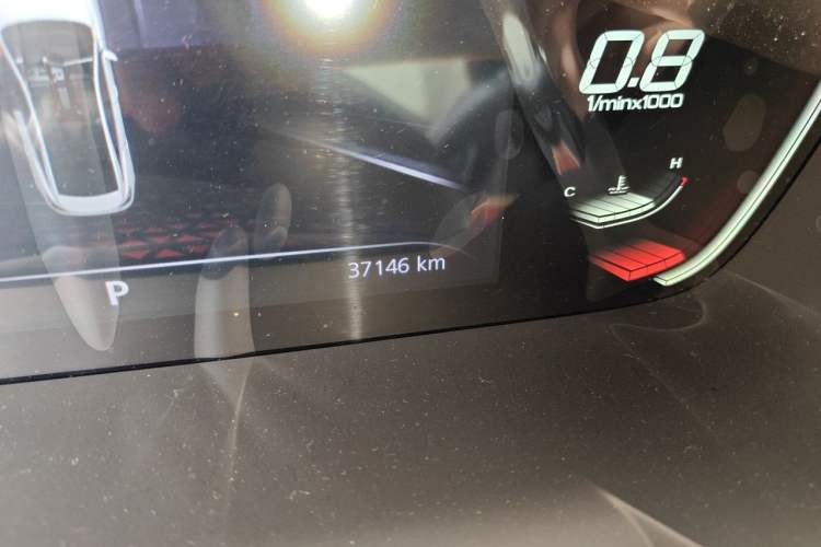 Used MG 5 2021 300TGI DCT Elegant Luxury Edition Odometer Close Up