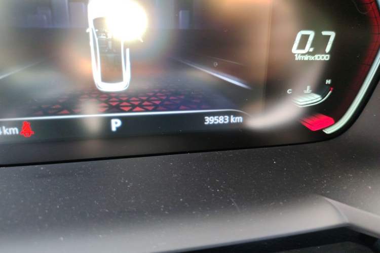 Used MG 5 2021 180 DVVT CVT Youth Luxury Edition Odometer Close Up