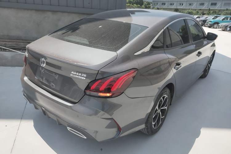Used MG 5 2021 Revised Version 180 DVVT CVT Youth Luxury Edition Rear Right 45 Deg