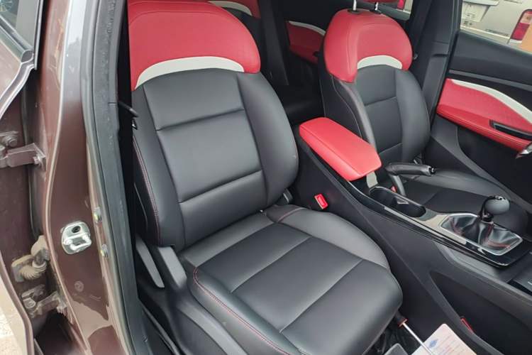 Used MG 5 2021 180 DVVT Manual Youth Luxury Edition Right Front Seat