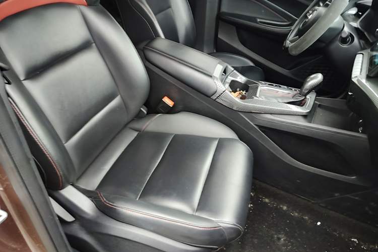 Used MG 5 2021 180 DVVT CVT Youthful Style Edition Right Front Seat