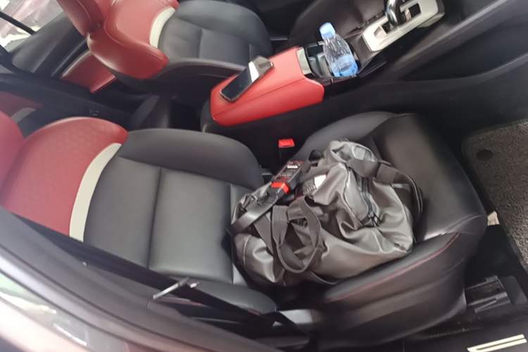 Used MG 5 2021 300TGI DCT Luxury Flagship Edition Right Front Seat