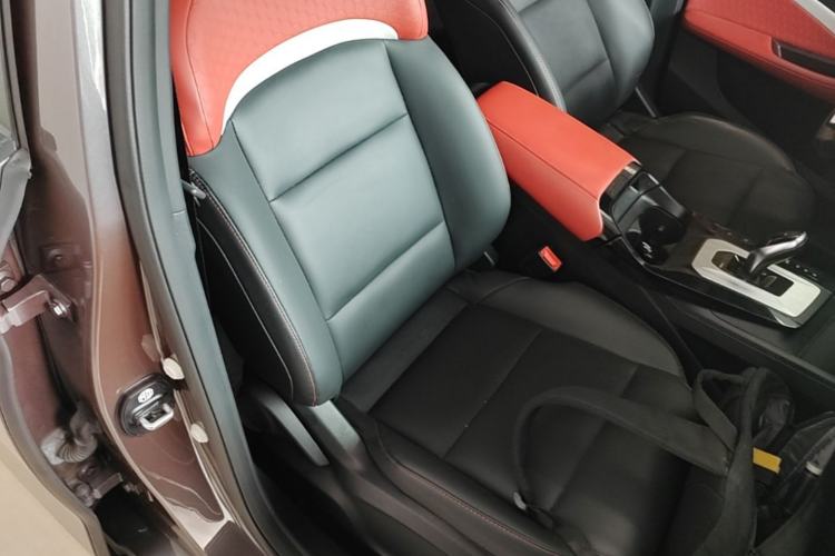 Used MG 5 2021 Revised 300TGI DCT Elegant Luxury Flagship Edition Right Front Seat