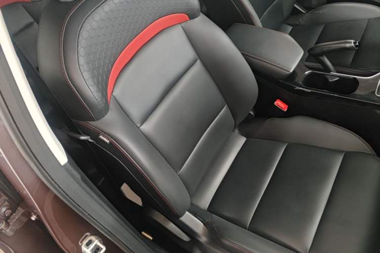 Used MG 5 2021 180 DVVT Manual Youth Luxury Edition Right Front Seat