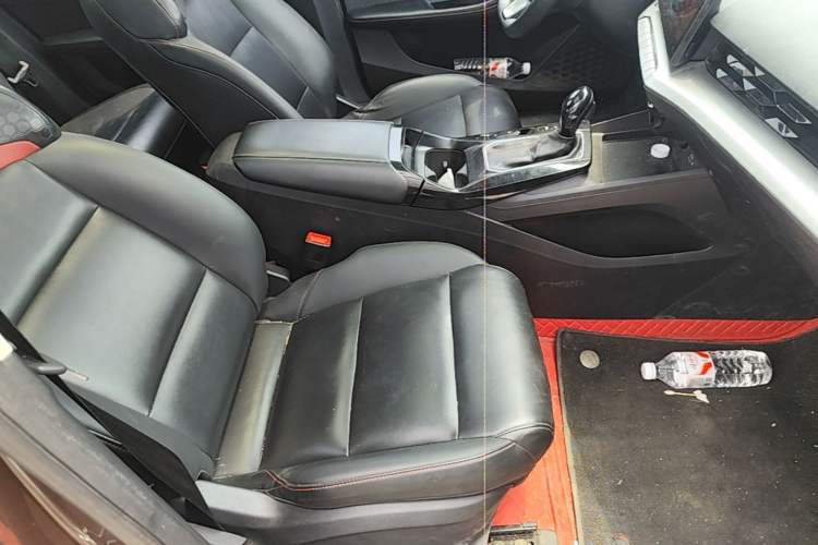 Used MG 5 2021 180 DVVT CVT Youth Luxury Edition Right Front Seat