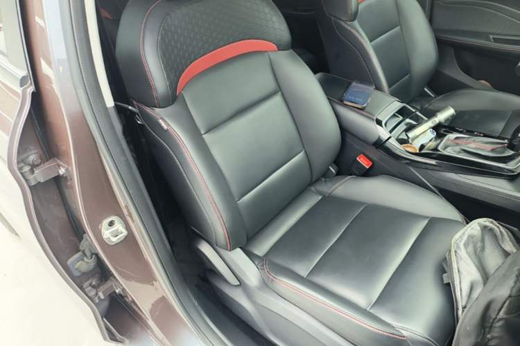 Used MG 5 2021 Revised Version 180 DVVT CVT Youth Luxury Edition Right Front Seat