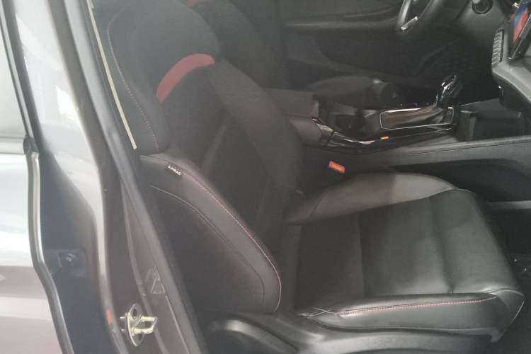 Used MG 5 2021 Revised Version 180 DVVT CVT Youth Luxury Edition Right Front Seat