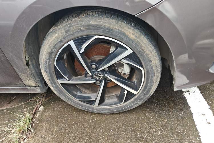 Used MG 5 2021 300TGI DCT Elegant Luxury Edition Right Front Wheel Hub