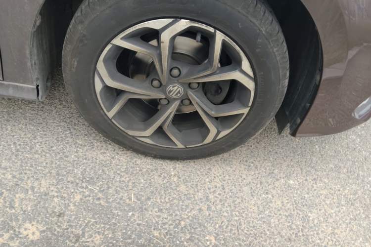 Used MG 5 2021 180 DVVT Manual Youth Luxury Edition Right Front Wheel Hub