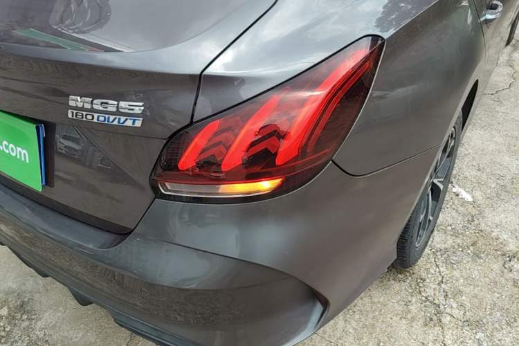 Used MG 5 2021 180 DVVT CVT Youthful Style Edition Right Rear Taillight