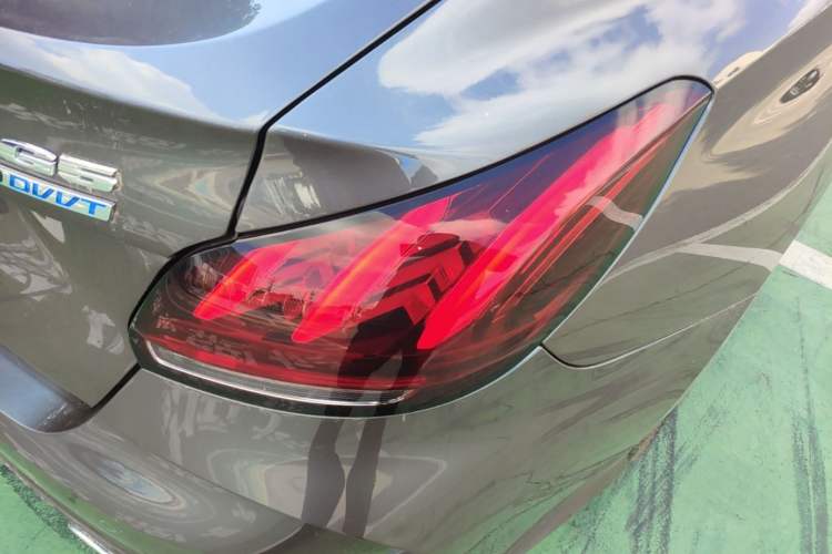 Used MG 5 2021 Revised Version 180 DVVT CVT Youth Luxury Edition Right Rear Taillight