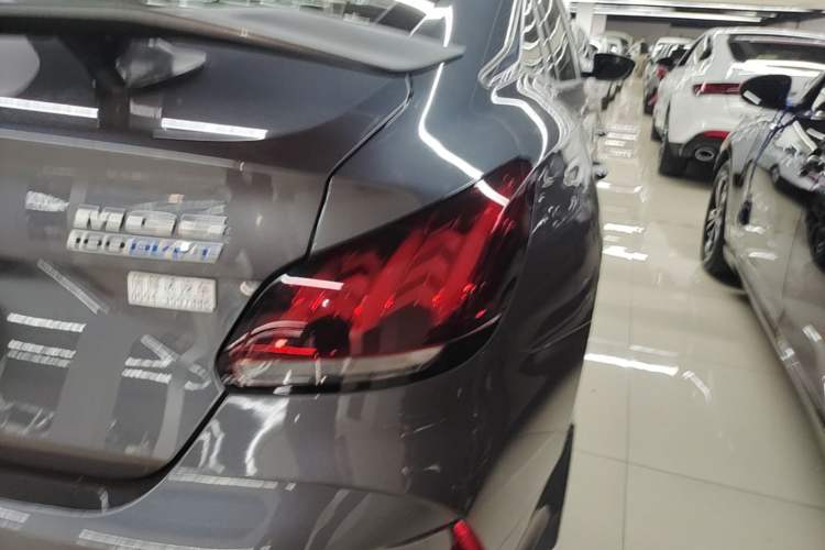 Used MG 5 2021 180 DVVT CVT Youth Luxury Edition Right Rear Taillight