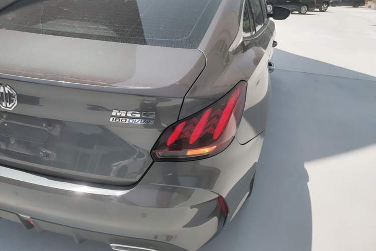 Used MG 5 2021 Revised Version 180 DVVT CVT Youth Luxury Edition Right Rear Taillight