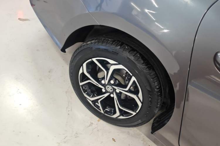 Used MG 5 2021 Revised Version 180 DVVT CVT Youth Luxury Edition Right Rear Wheel Hub