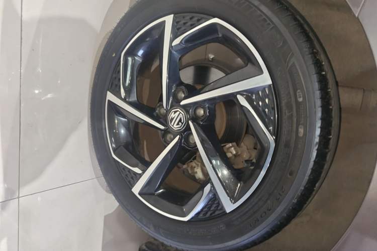 Used MG 5 2021 300TGI DCT Elegant Luxury Edition Right Rear Wheel Hub