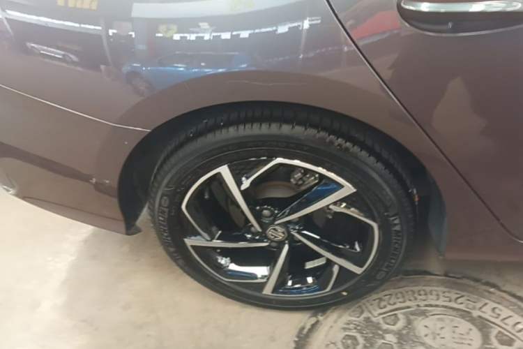 Used MG 5 2021 300TGI DCT Luxury Flagship Edition Right Rear Wheel Hub