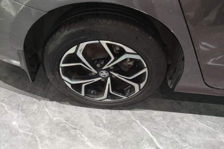 Used MG 5 2021 Revised Version 180 DVVT CVT Youth Luxury Edition Right Rear Wheel Hub