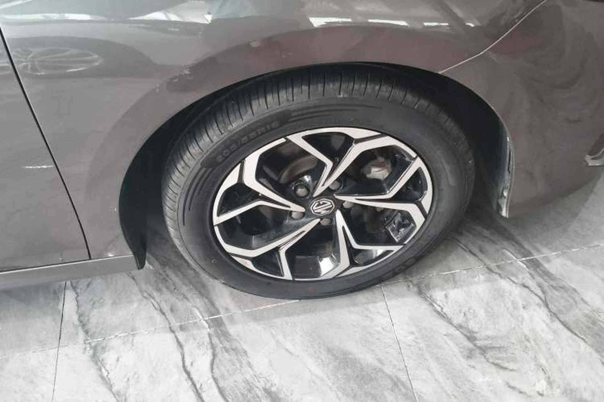 Used MG 5 2021 Revised Version 180 DVVT CVT Youth Luxury Edition Right Rear Wheel Hub