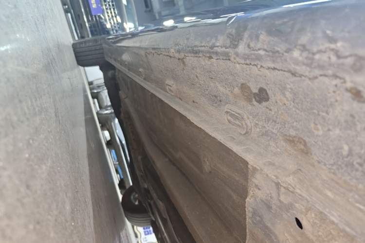 Used MG 5 2021 180 DVVT CVT Youth Luxury Edition Right Side Sill