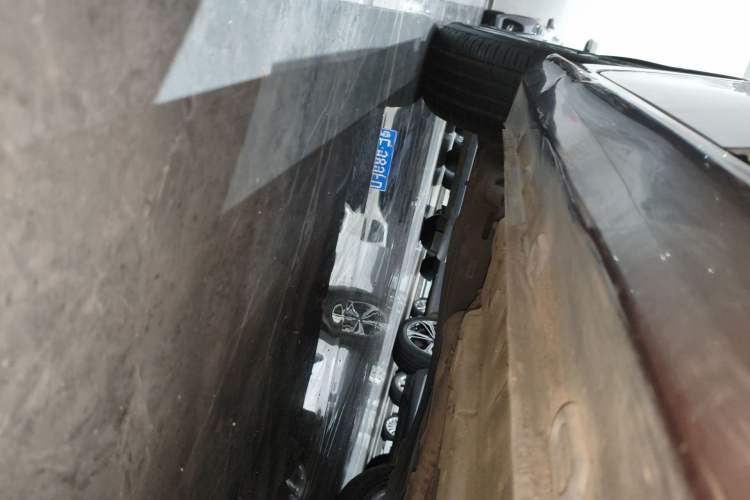 Used MG 5 2021 Revised Version 180 DVVT CVT Youth Luxury Edition Right Side Sill