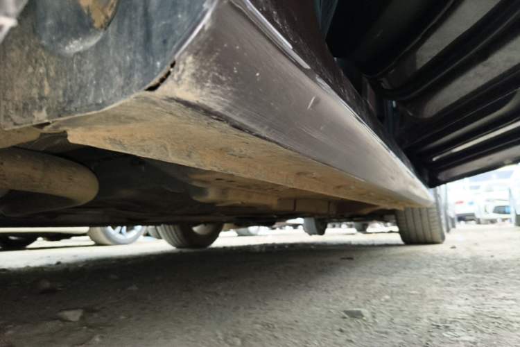 Used MG 5 2021 300TGI DCT Elegant & Trendy Edition Right Side Sill