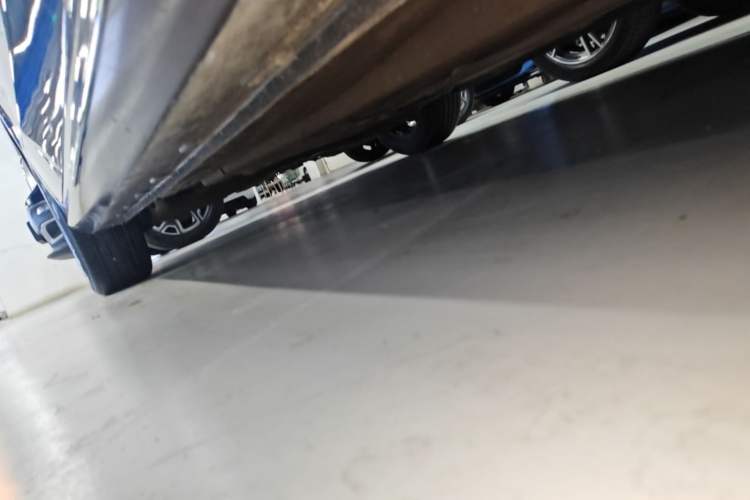 Used MG 5 2021 Revised Version 180 DVVT CVT Youth Luxury Edition Right Side Sill