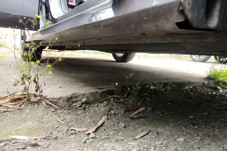 Used MG 5 2021 180 DVVT CVT Youth Luxury Edition Right Side Sill