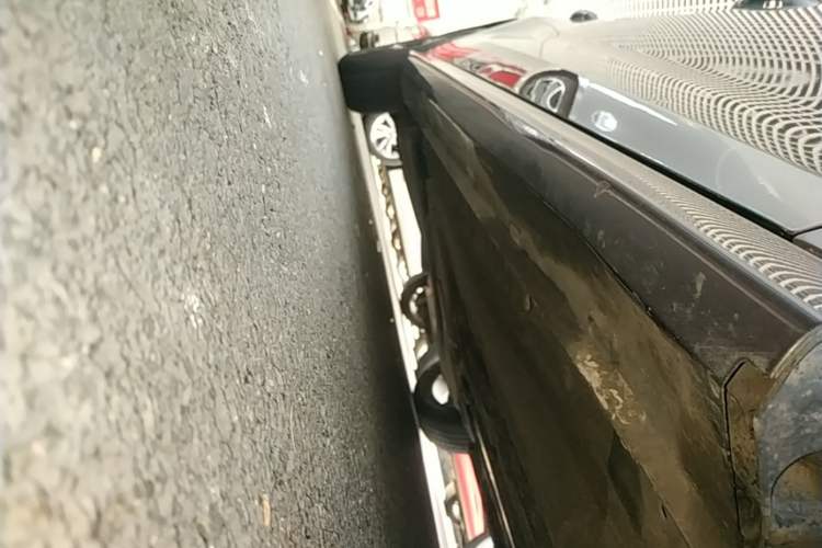 Used MG 5 2021 180 DVVT CVT Youth Luxury Edition Right Side Sill