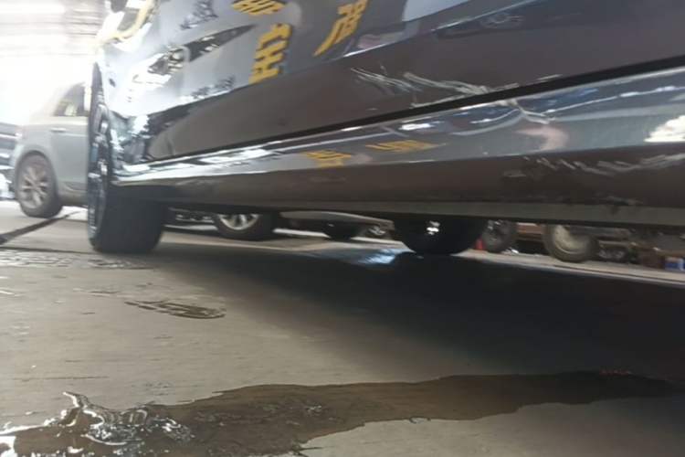 Used MG 5 2021 300TGI DCT Luxury Flagship Edition Right Side Sill
