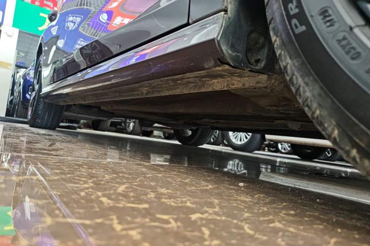 Used MG 5 2021 300TGI DCT Elegant Luxury Edition Right Side Sill