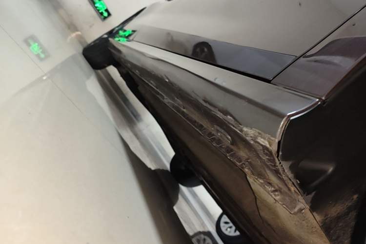 Used MG 5 2021 180 DVVT Manual Youth Luxury Edition Right Side Sill