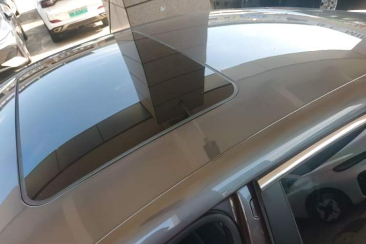 Used MG 5 2021 300TGI DCT Elegant Luxury Edition Roof