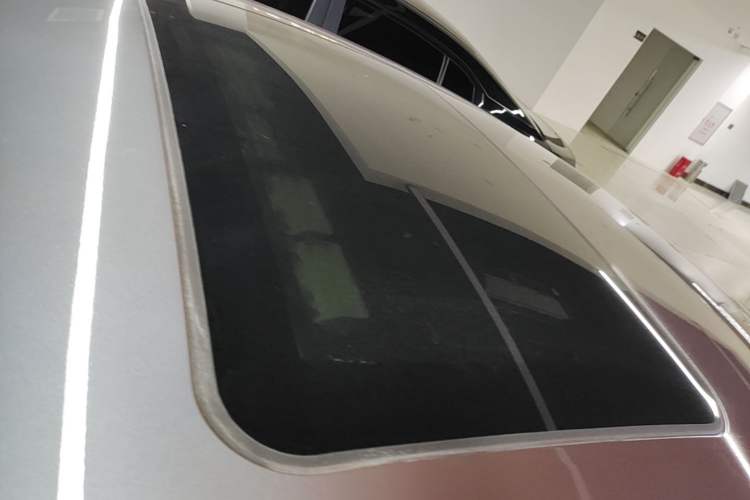 Used MG 5 2021 180 DVVT CVT Youth Luxury Edition Roof