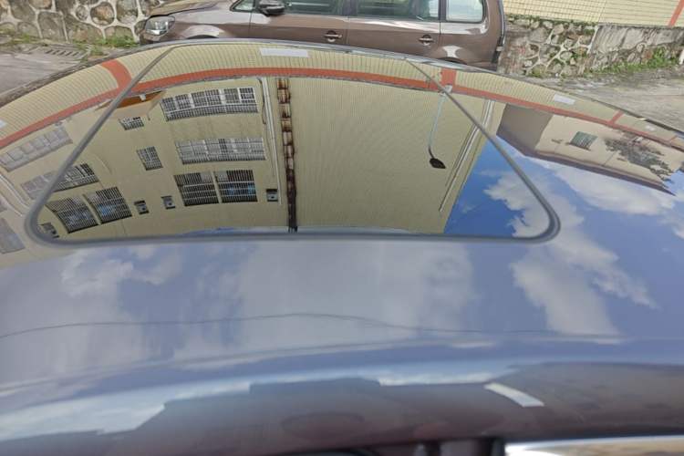 Used MG 5 2021 180 DVVT Manual Youth Luxury Edition Roof