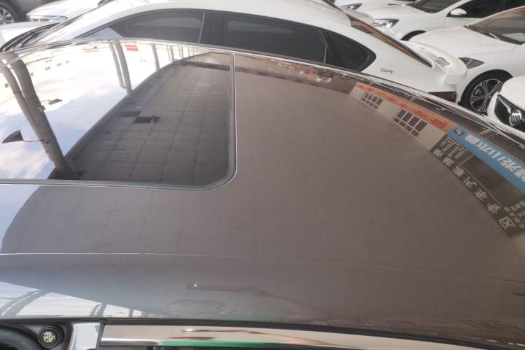 Used MG 5 2021 Revised 300TGI DCT Qingshè Luxurious Enjoyment Edition Roof