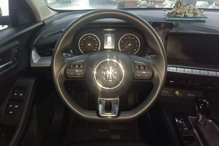 Used MG 5 2021 180 DVVT CVT Youthful Style Edition Steering Wheel