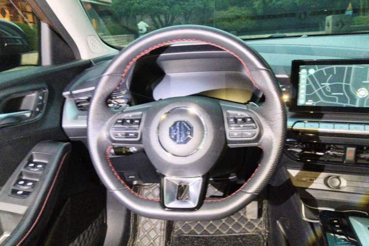 Used MG 5 2021 Revised 300TGI DCT Qingshè Luxurious Enjoyment Edition Steering Wheel