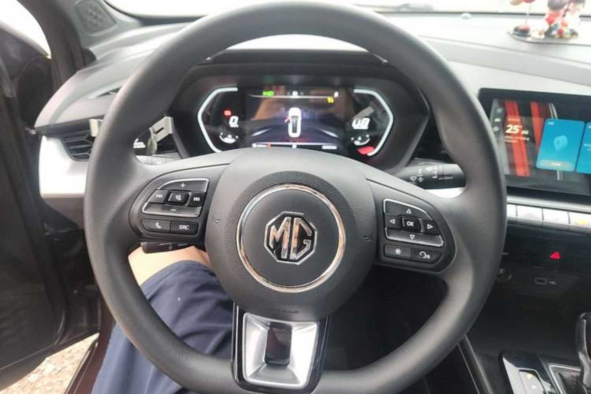 Used MG 5 2021 180 DVVT CVT Youth Luxury Edition Steering Wheel
