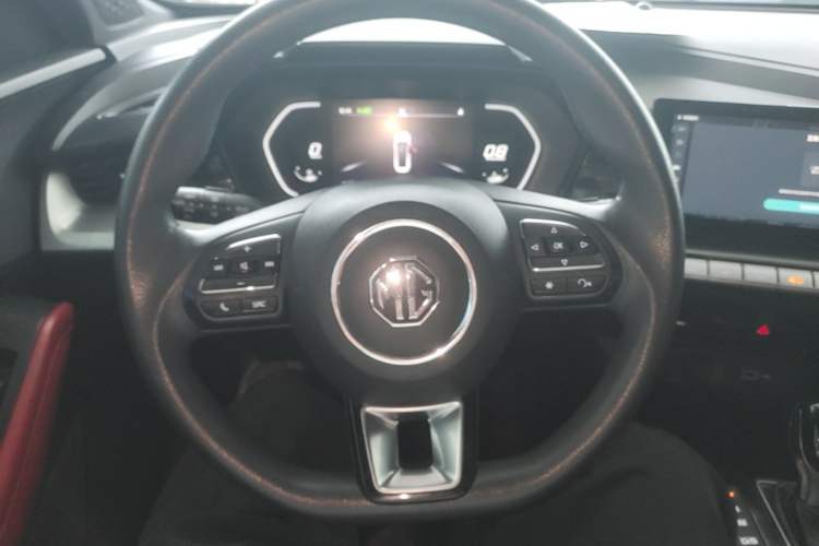 Used MG 5 2021 180 DVVT CVT Youth Luxury Edition Steering Wheel