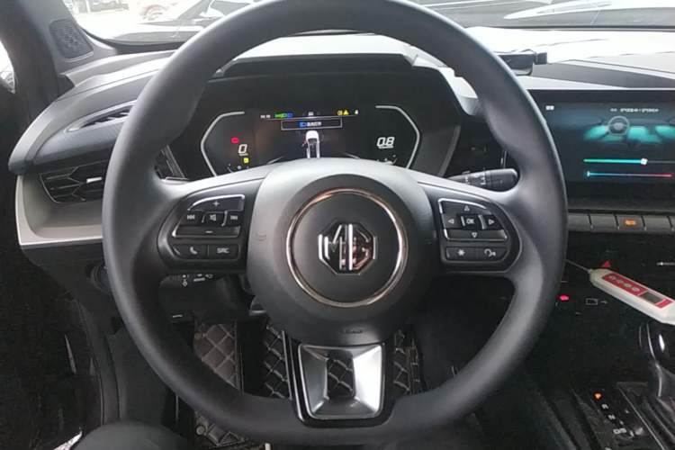 Used MG 5 2021 180 DVVT CVT Youth Luxury Edition Steering Wheel