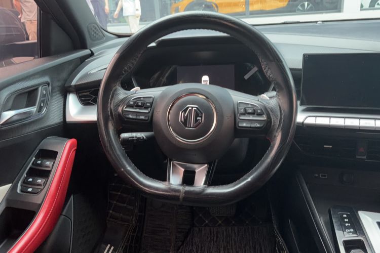 Used MG 5 2021 Revised 300TGI DCT Qingshè Luxurious Enjoyment Edition Steering Wheel