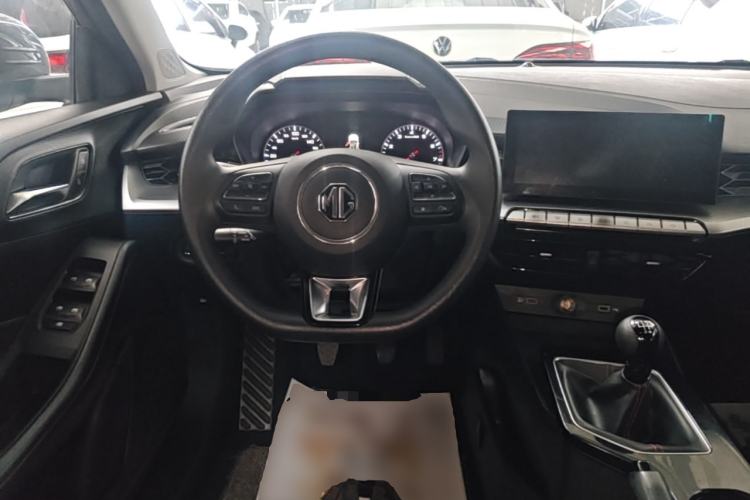 Used MG 5 2021 180 DVVT Manual Youth Luxury Edition Steering Wheel