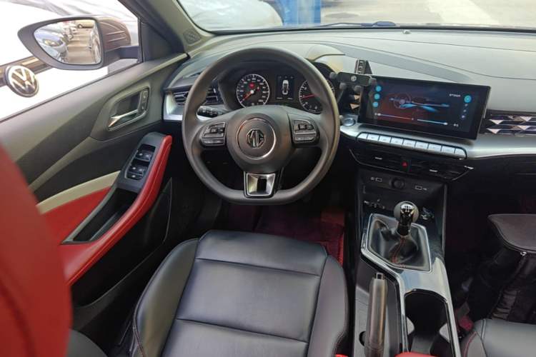 Used MG 5 2021 180 DVVT Manual Youth Luxury Edition Steering Wheel