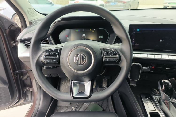 Used MG 5 2021 Revised Version 180 DVVT CVT Youth Luxury Edition Steering Wheel