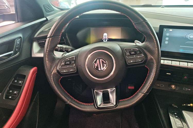 Used MG 5 2021 300TGI DCT Elegant Luxury Edition Steering Wheel